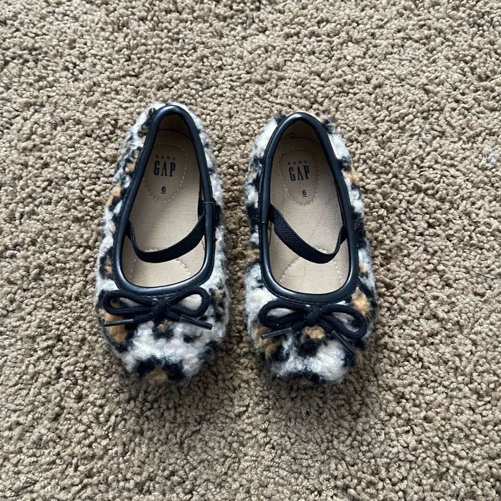GAP Kids Leopard Flats